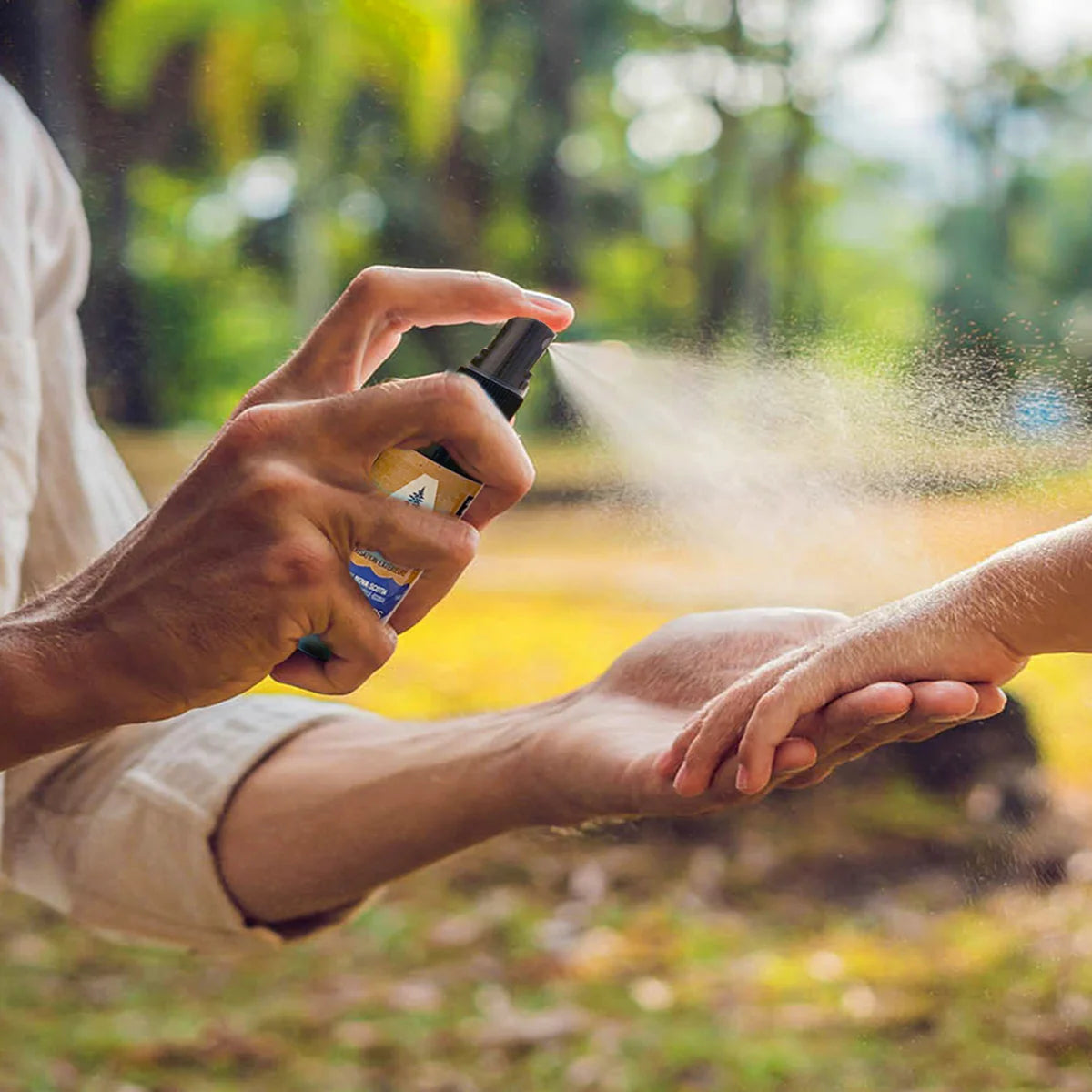 Tick and Insect Repellent - 100% Botanical - Safe for Humans and Dogs - Made in Canada